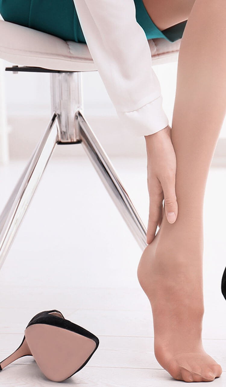 Leg swelling and discoloration