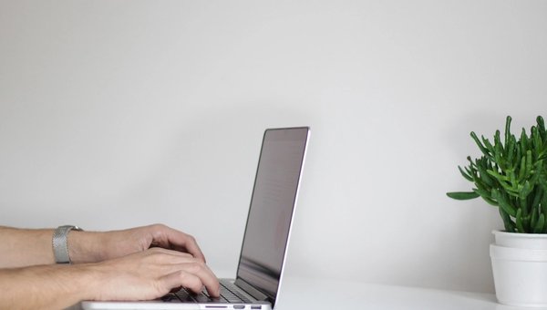Concurso TJ-SP: Escrevente com até R$8 mil; veja vagas e datas