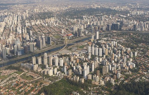 Concurso Itapecerica da Serra: até R$ 11.576,25, 70 vagas; inscreva‑se até 8/09