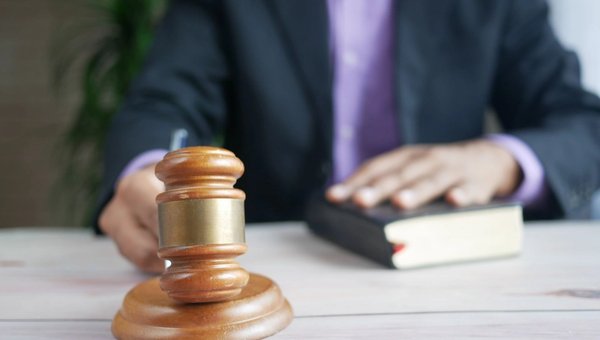 Concurso Iprem Aparecida d'Oeste (SP): 2 vagas e salários até R$ 3.700