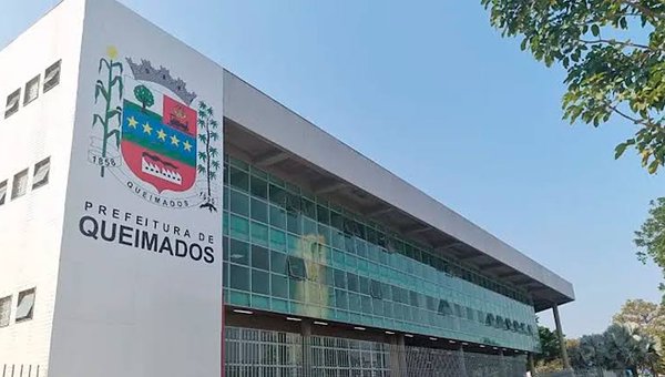 Prédio público - Concurso Prefeitura de Queimados: 463 vagas para diversos cargos e salários de até R$ 11.567,11; inscrições até 03/11