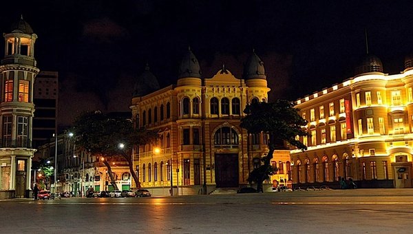 Concurso Transpetro 2026: 281 vagas e até R$15 mil; veja cargos