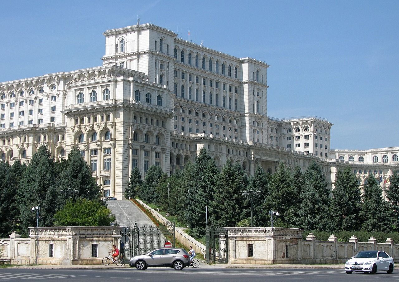 Concurso TCDF 2026: Analista Administrativo – 10 vagas e salário de R$ 14.990