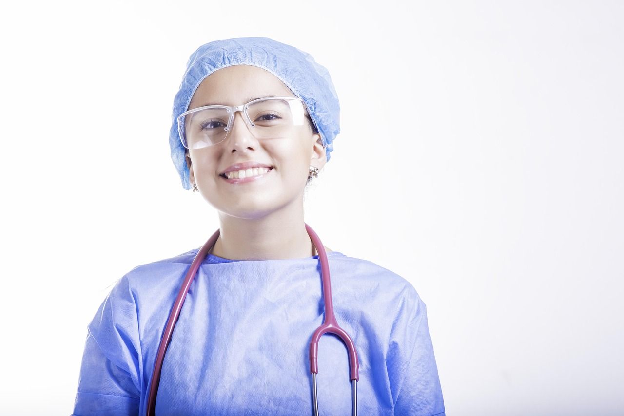 Concurso APS – Técnico de Enfermagem: 18 vagas e salário de R$ 6,1 mil