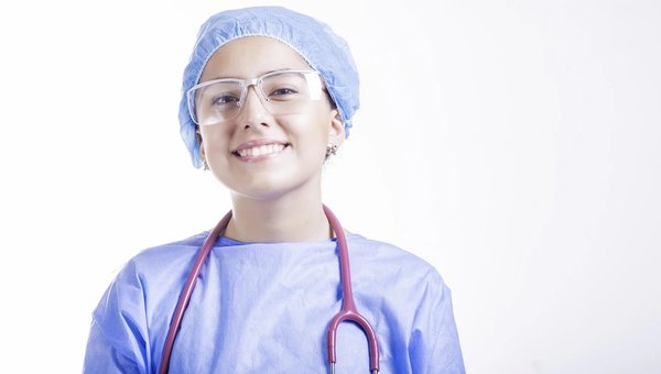 Concurso APS – Técnico de Enfermagem: 18 vagas e salário de R$ 6,1 mil