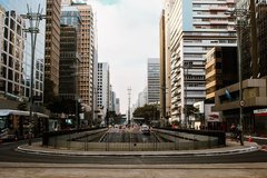 Concurso Bacen 2026: 170 vagas com salários de até R$ 27,264; edital previsto para início de 2027.