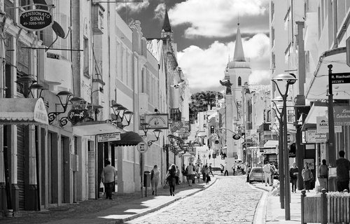 Concurso AGEPAR: 23 vagas, salário R$ 9,5 mil; inscrições até 21/08