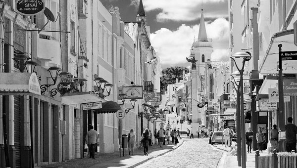 Concurso AGEPAR: 23 vagas, salário R$ 9,5 mil; inscrições até 21/08