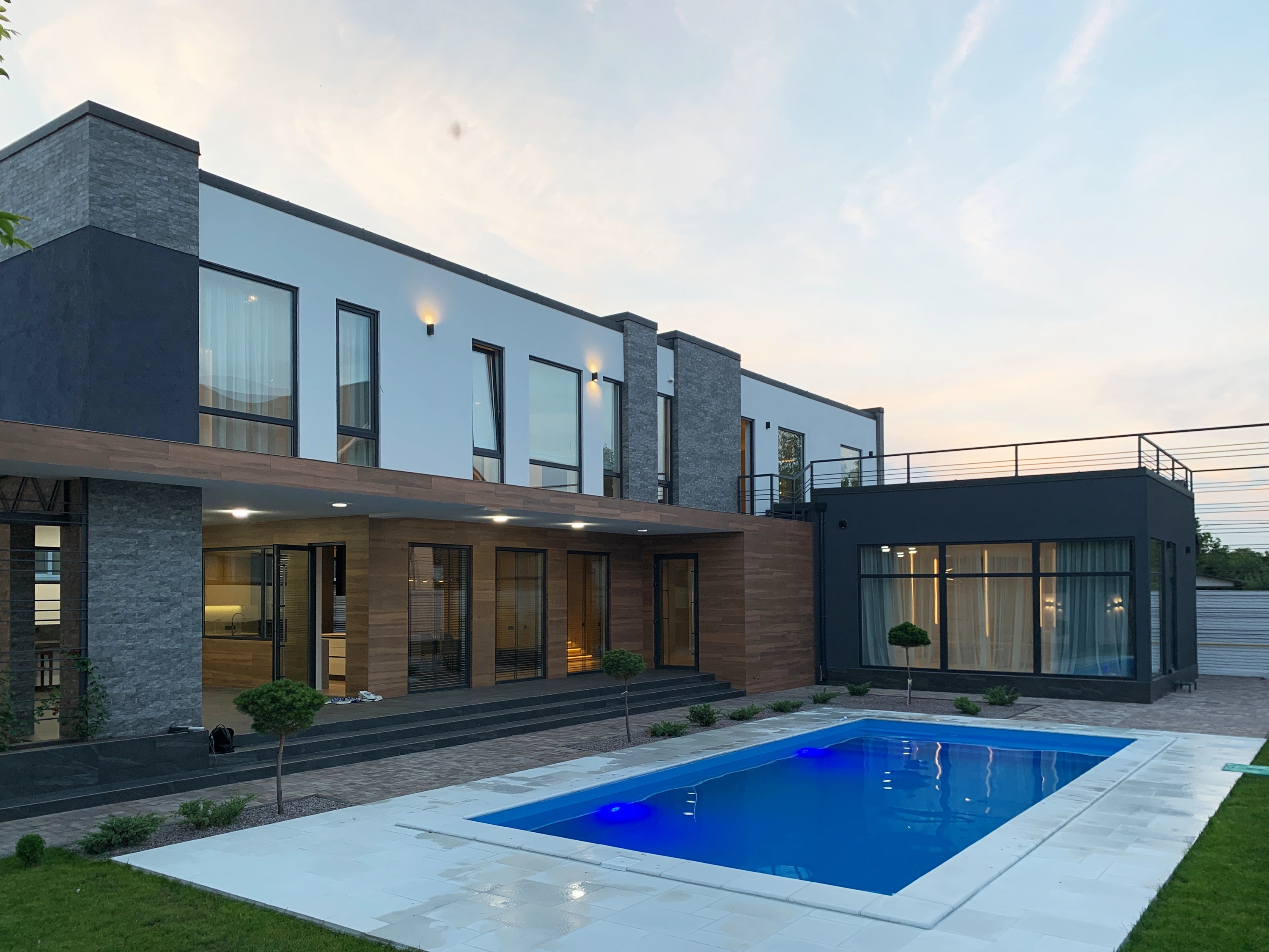 Poolside Residence — Приватна резиденція, Київ, Україна — 7