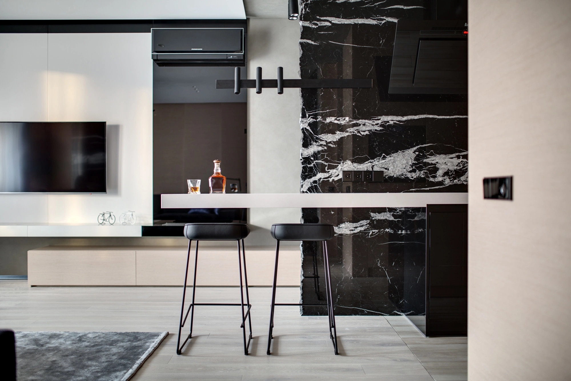 Obsidian Line Apartment — Квартира, Київ, Україна — 5