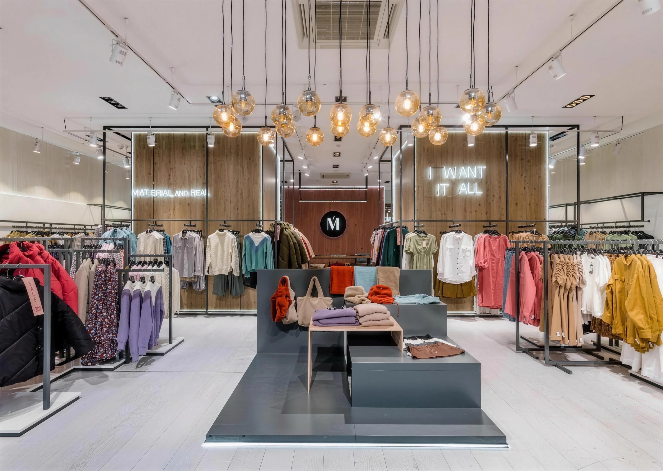 MARSEES Flagship Store — Комерційний, Київ, Україна