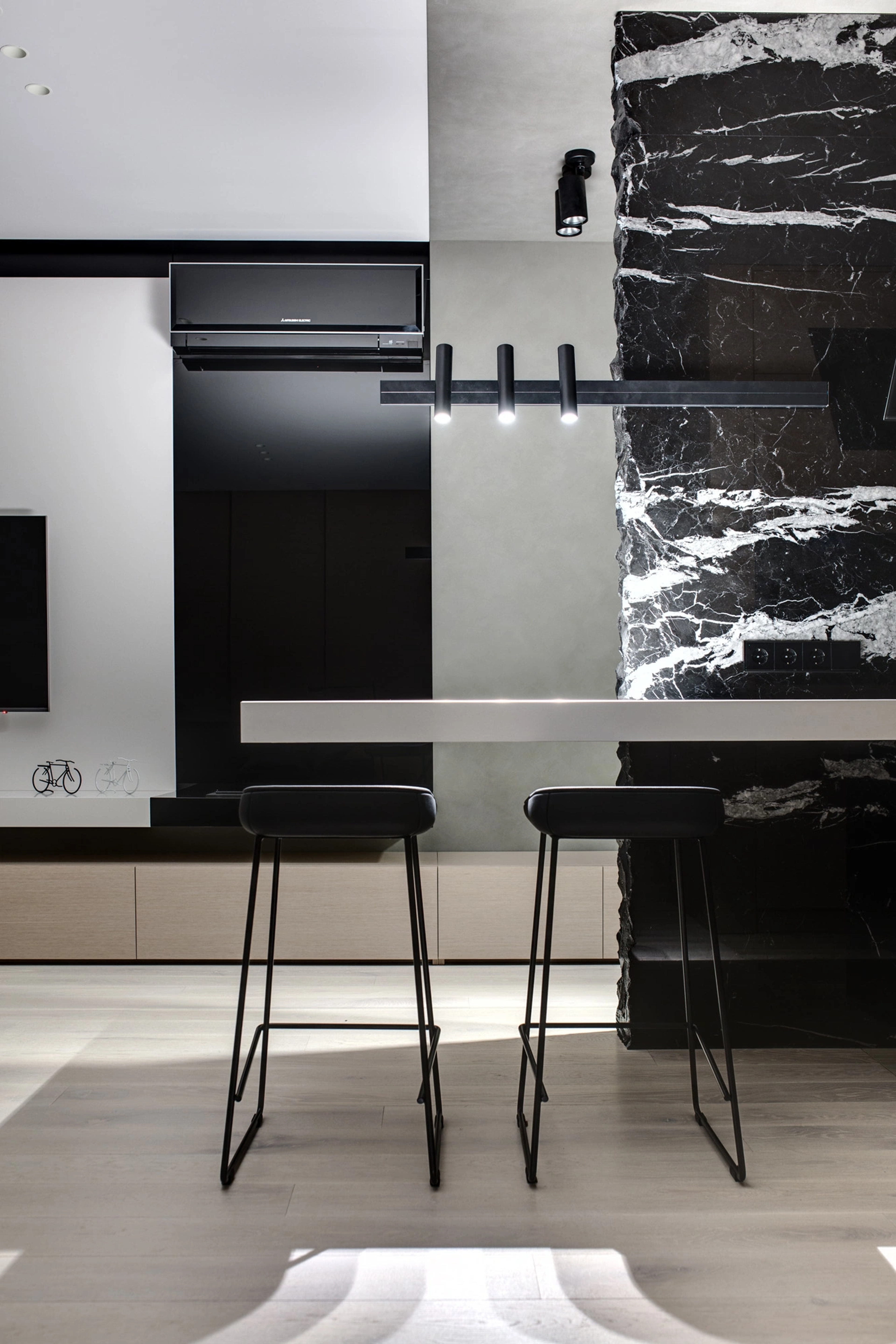 Obsidian Line Apartment — Квартира, Київ, Україна — 7