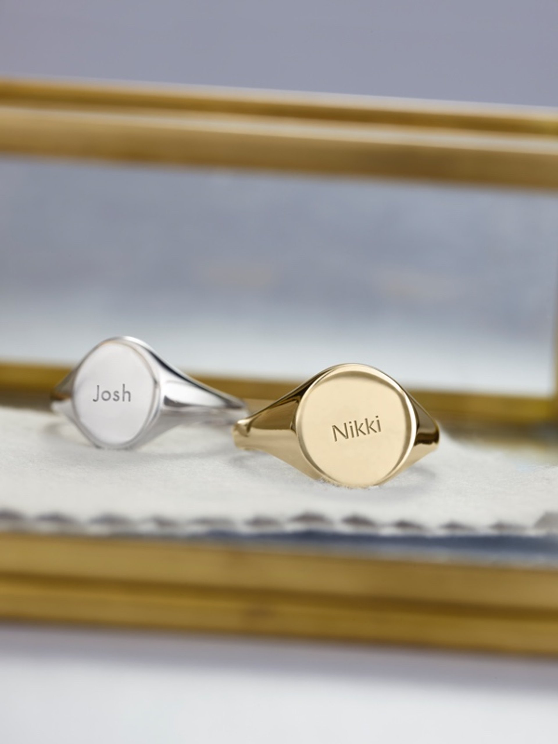 Signet Rings | American Swiss | Fine Jeweller Since 1896