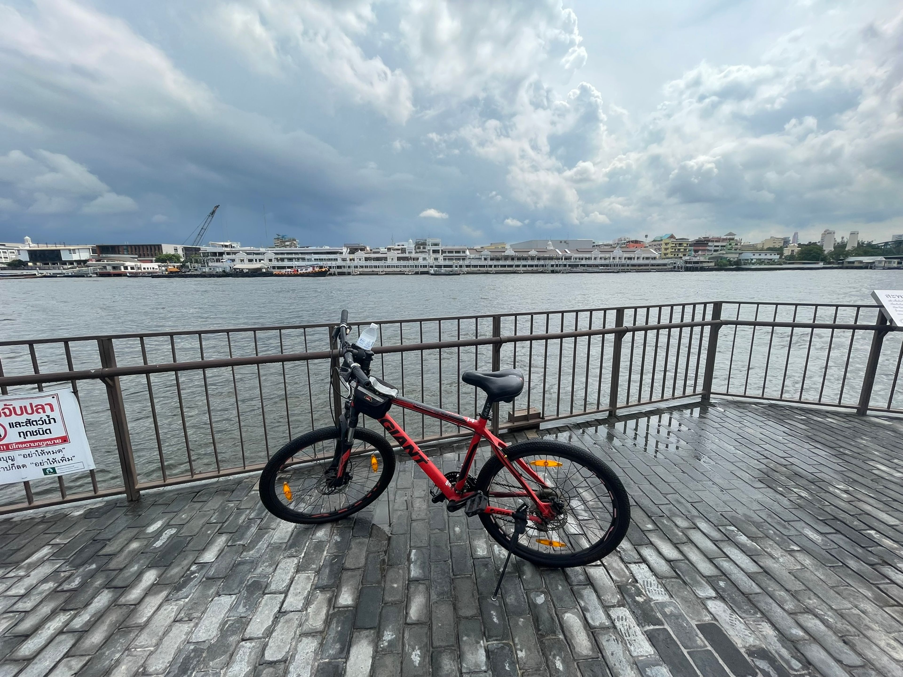 Cycling through Bangkok