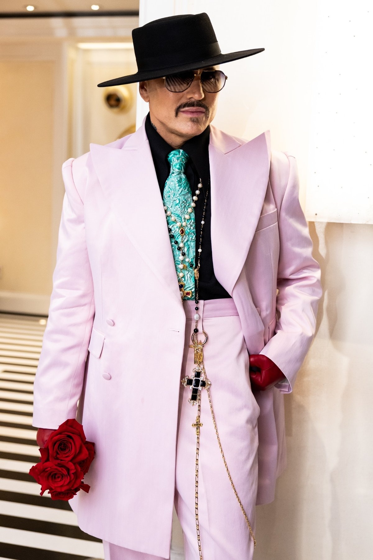 A decorative image from Usal Project