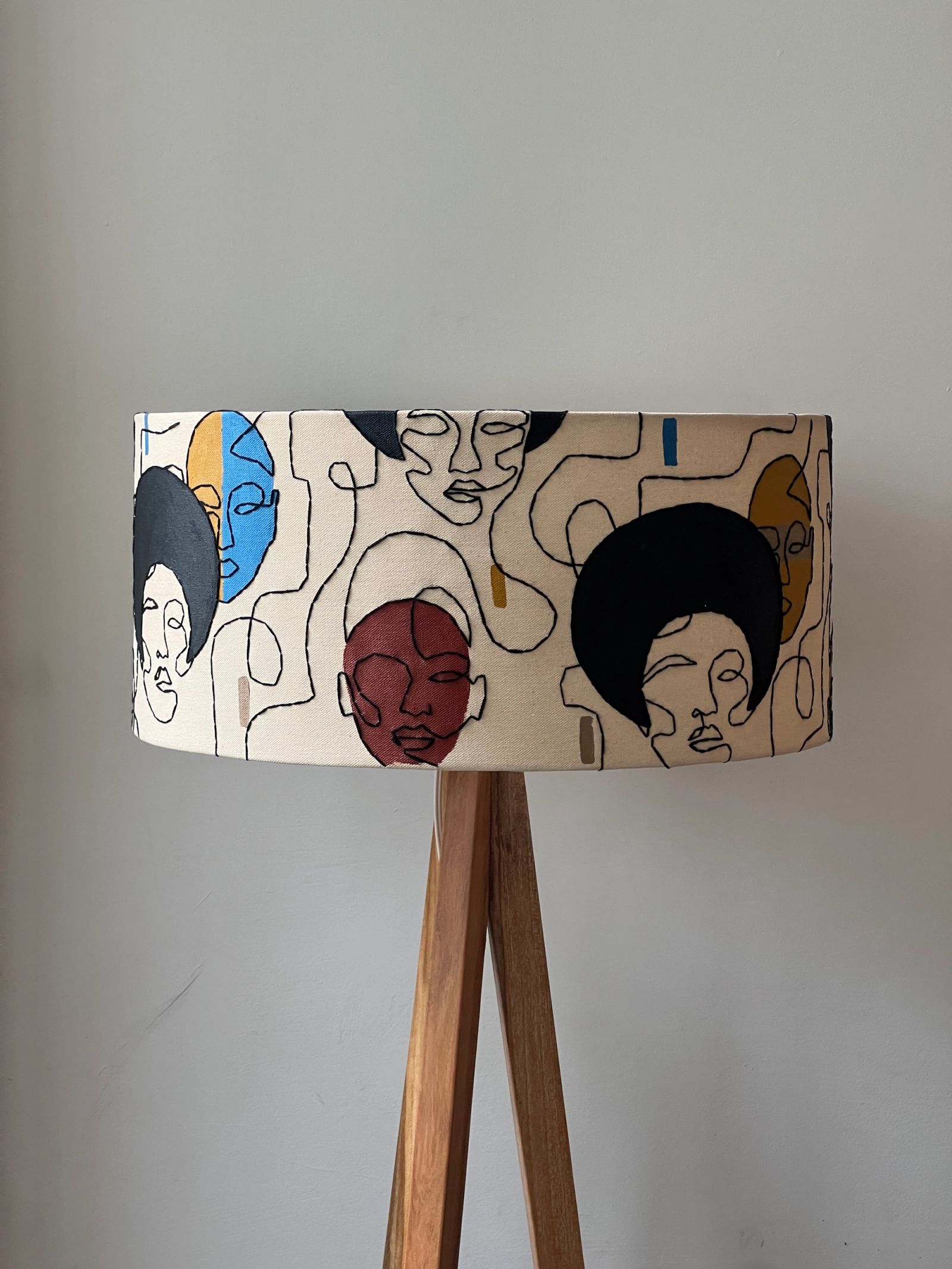 Qedamawi FloorLamp - Image 1