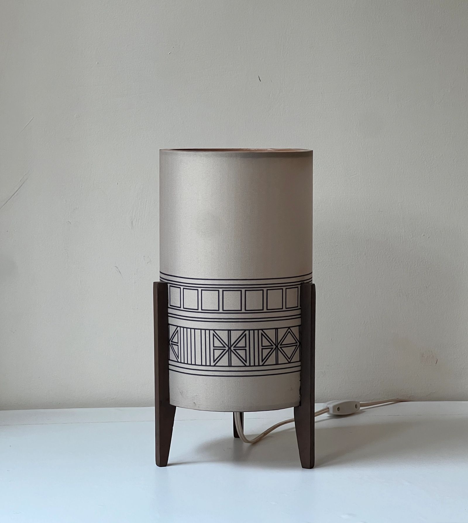 Zewd Compact Lamp - Image 1