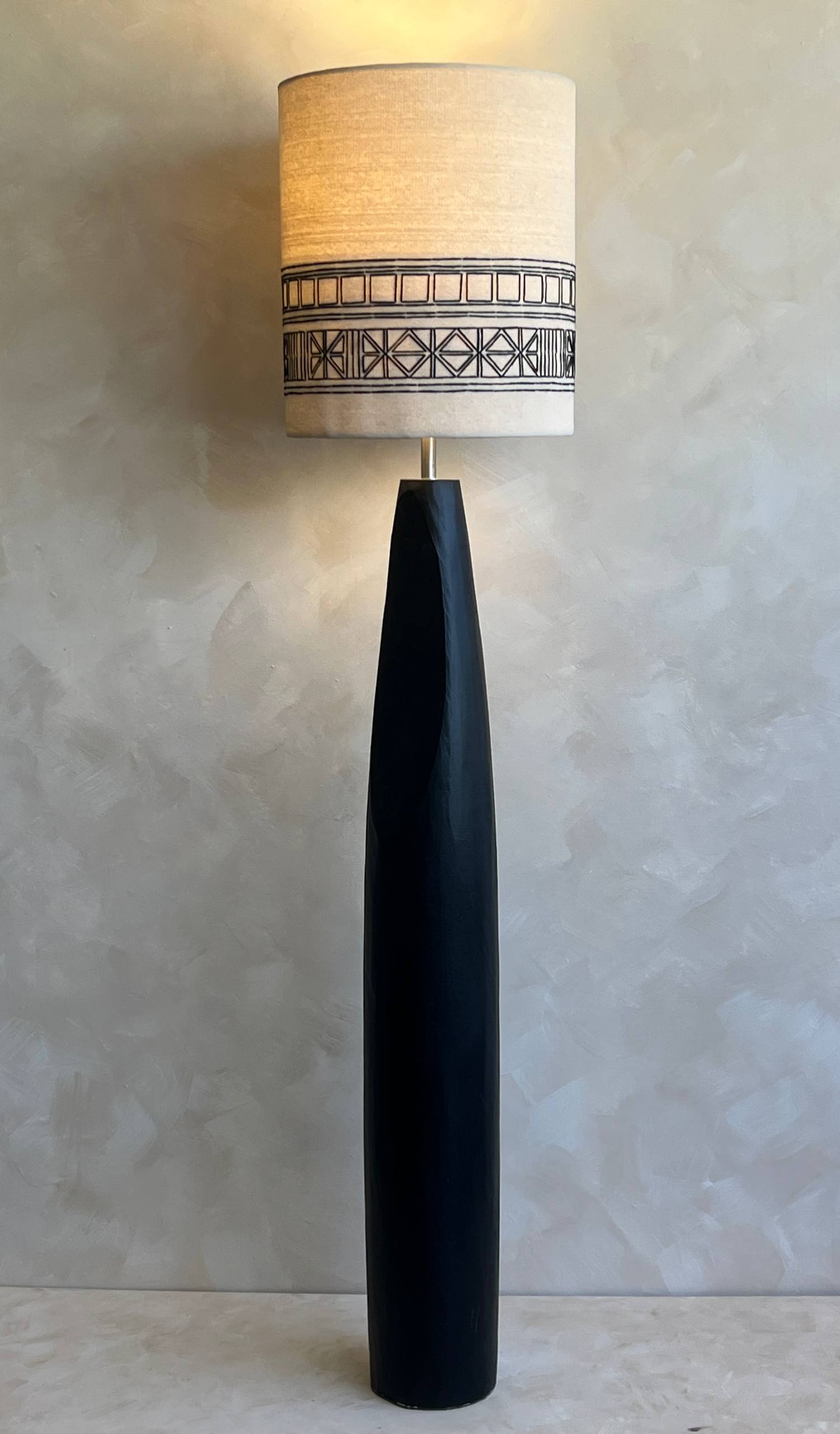 Zewd Floor Lamp