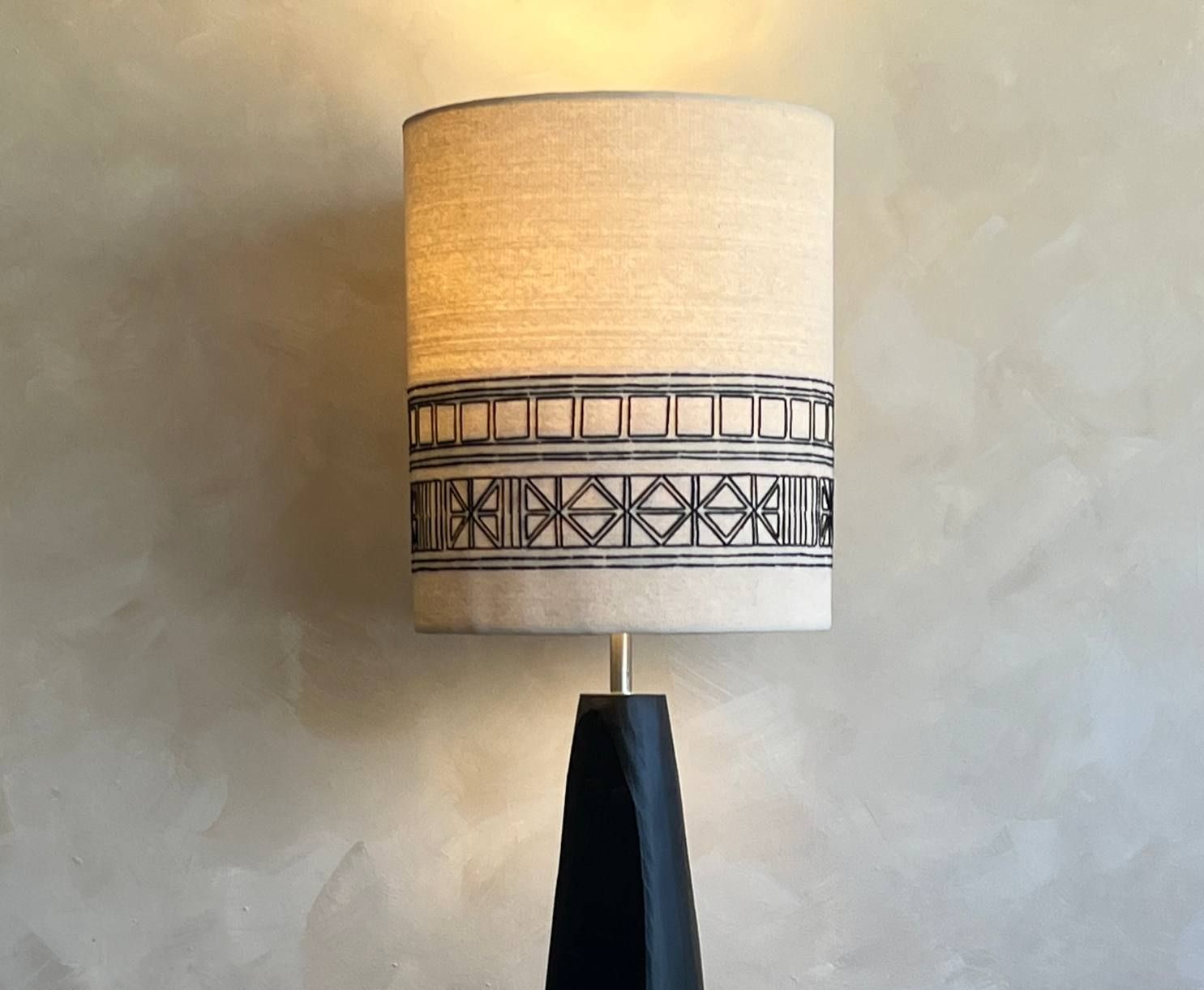Zewd Floor Lamp
