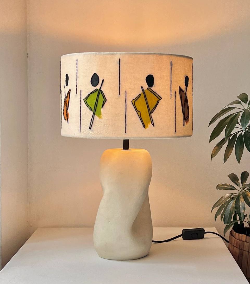 Eskista Table Lamp - Image 1