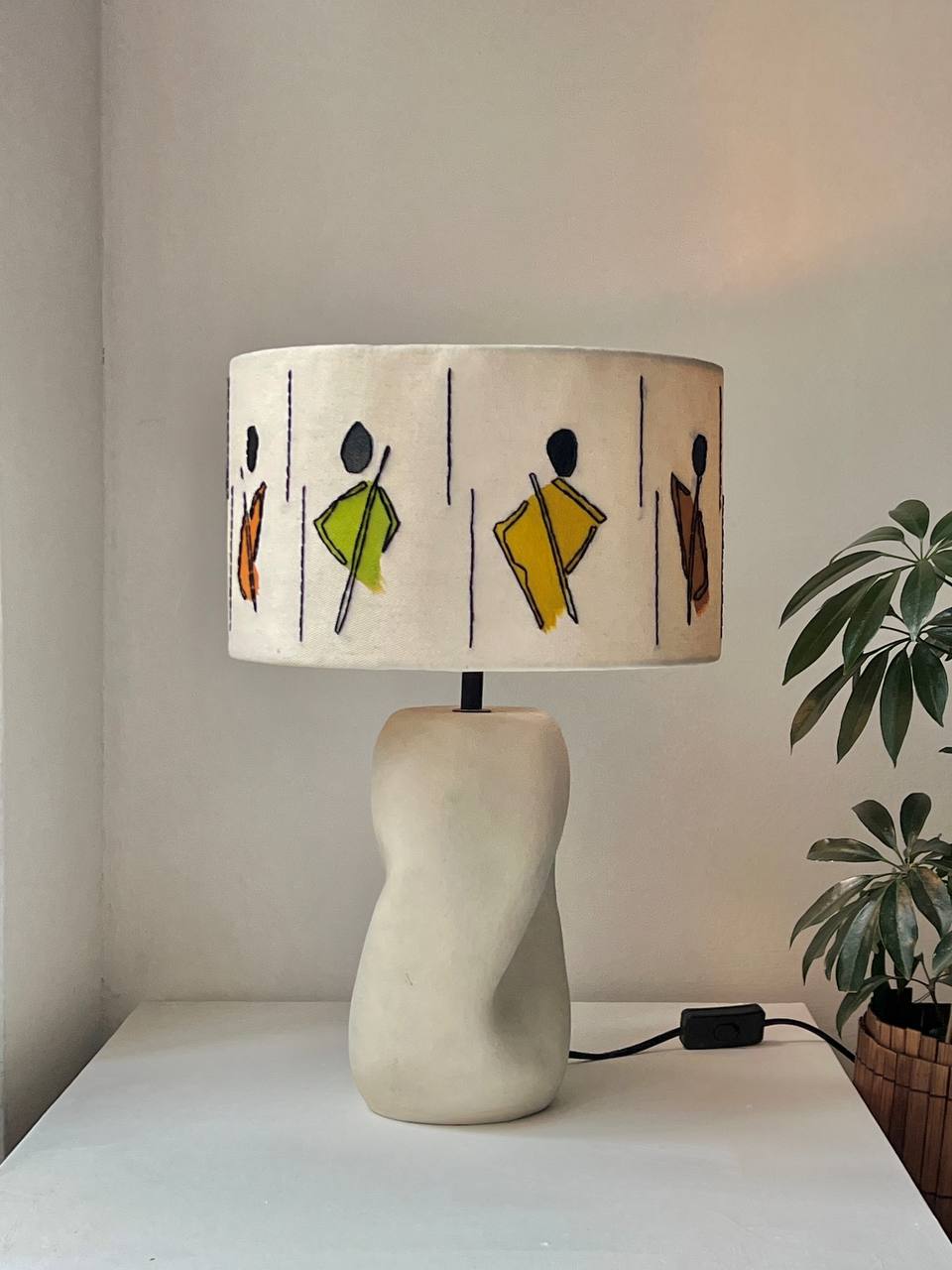 Eskista Table Lamp