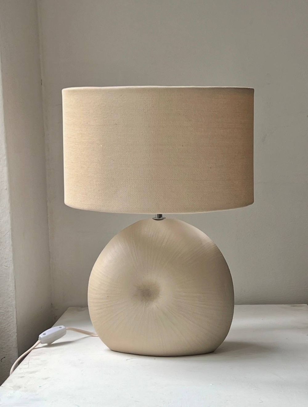 Donut Table Lamp