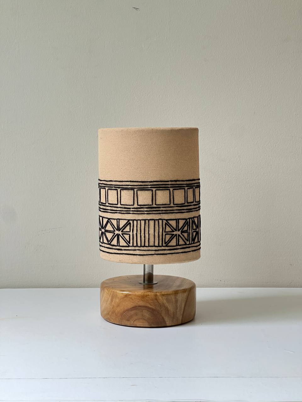 Zewd Compact Lamp