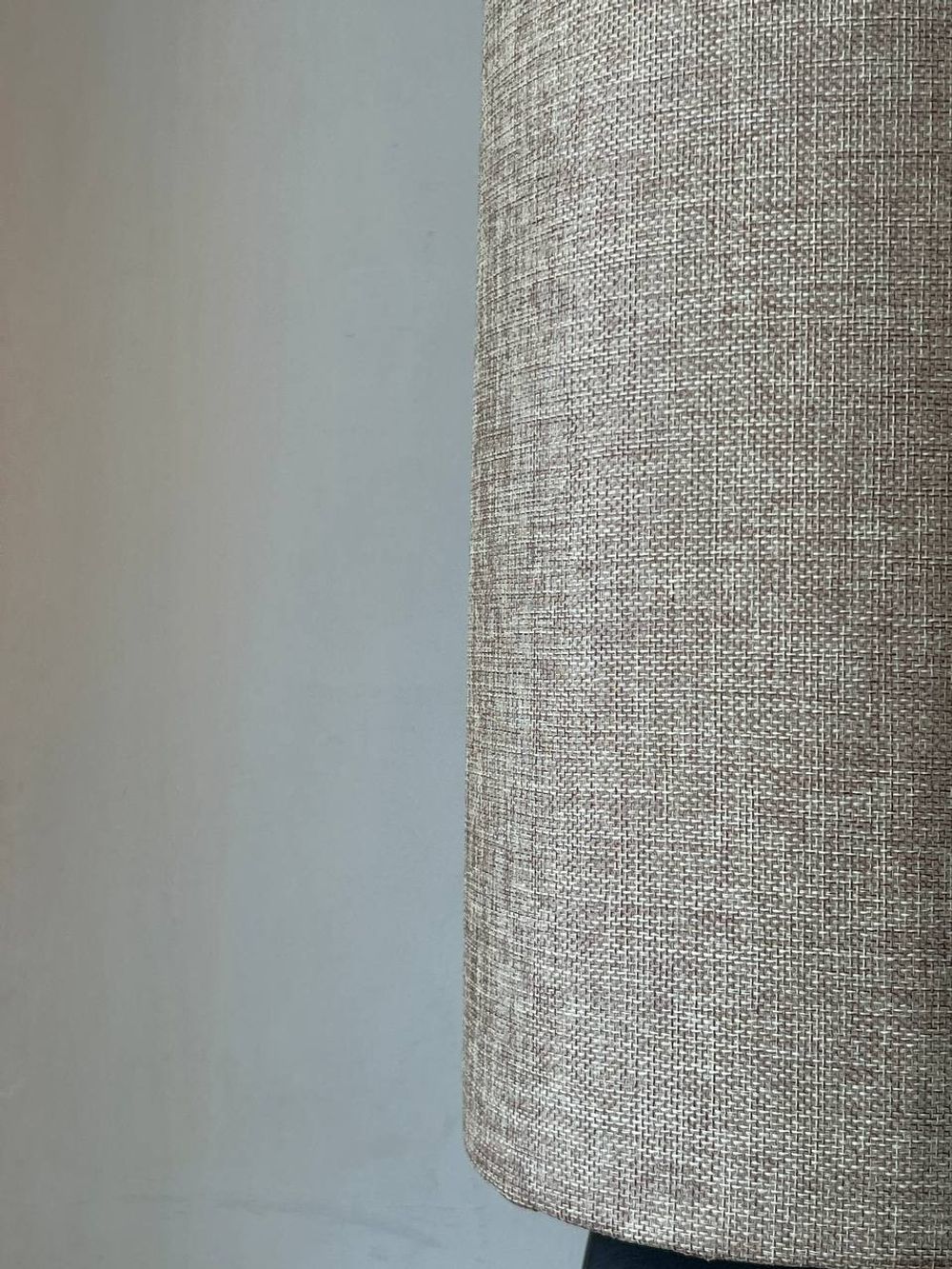 Logaw Table Lamp