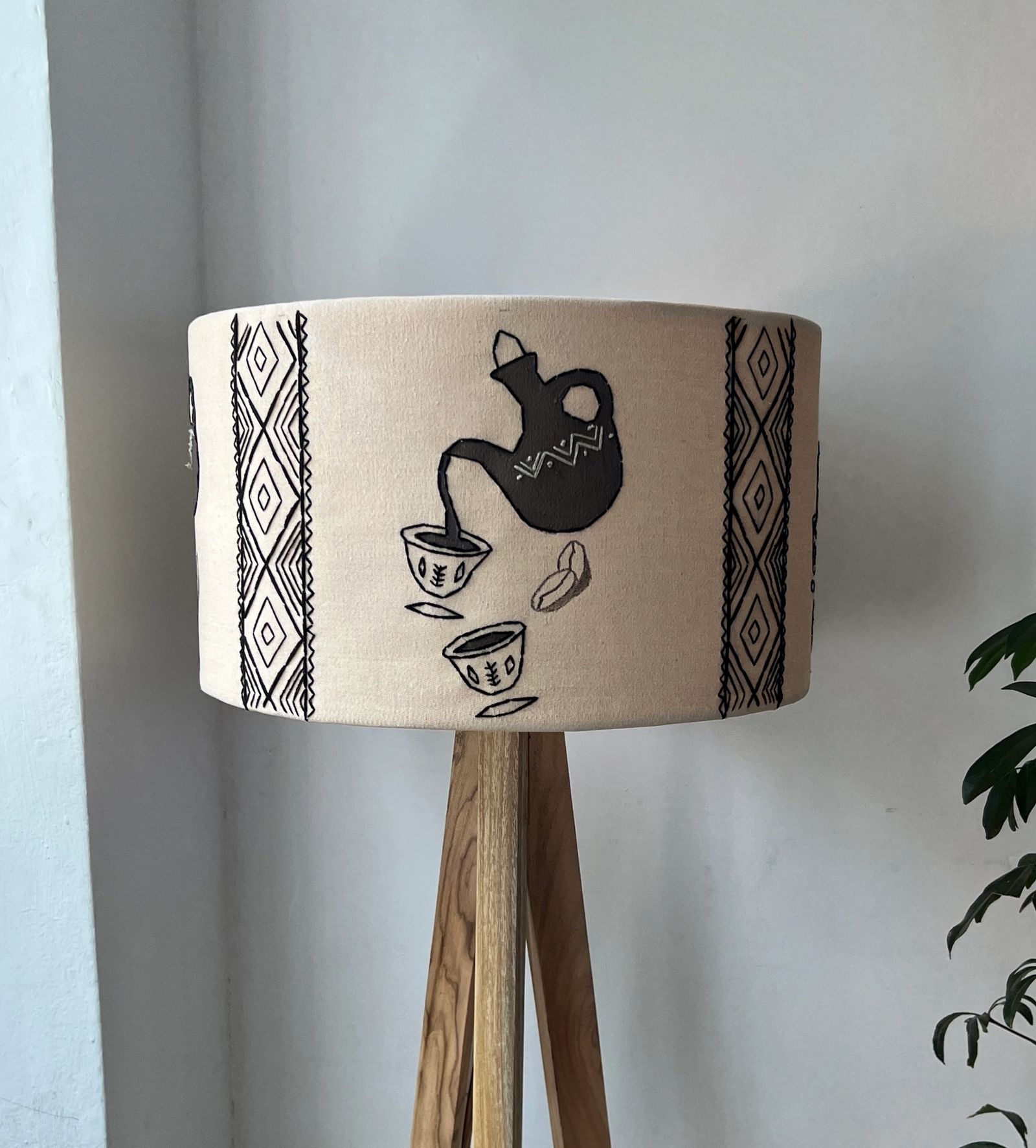 Buna Floor Lamp - Image 1