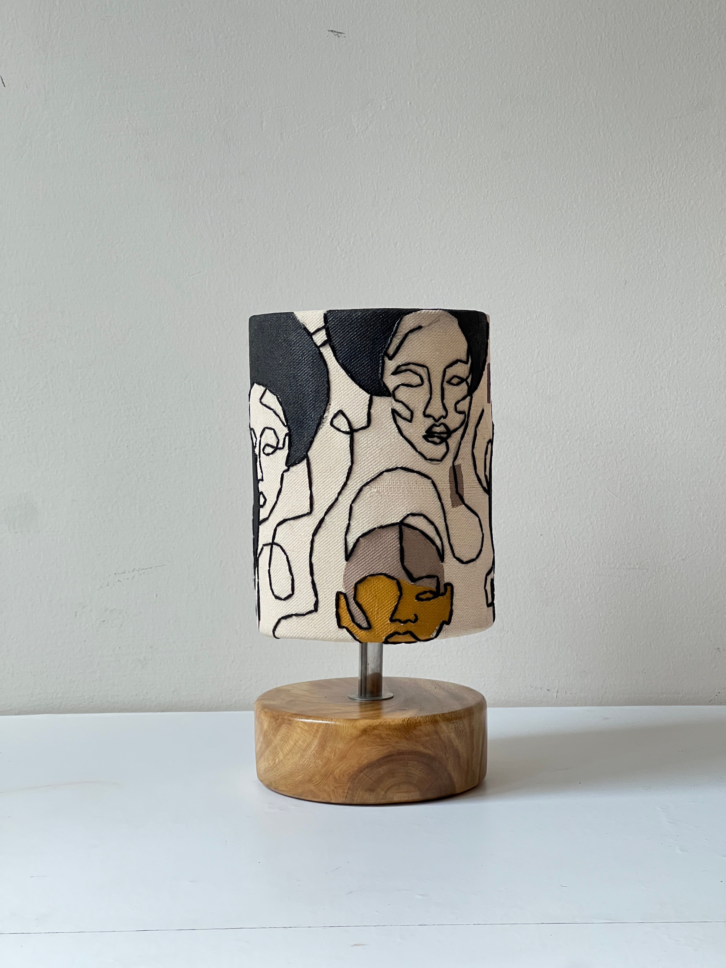 Qedamawi Lamp