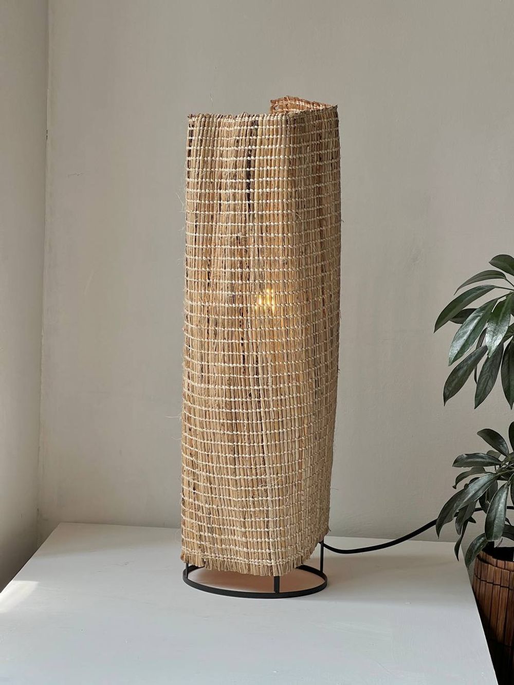 Jiba Table Lamp