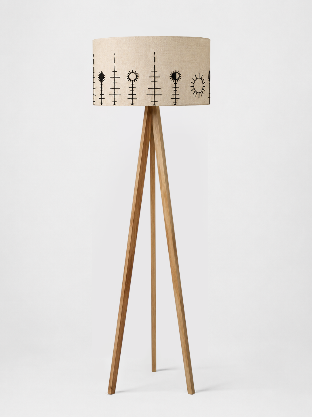 Nikisat Floor Lamp - Image 1