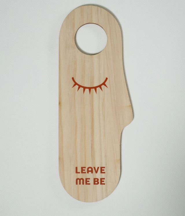 Accroche-porte en bois personnalisé Keywave, forme 1