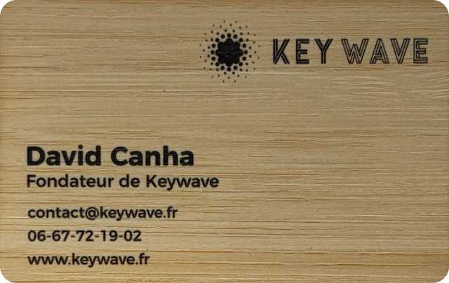 Carte de visite NFC en bambou, recto