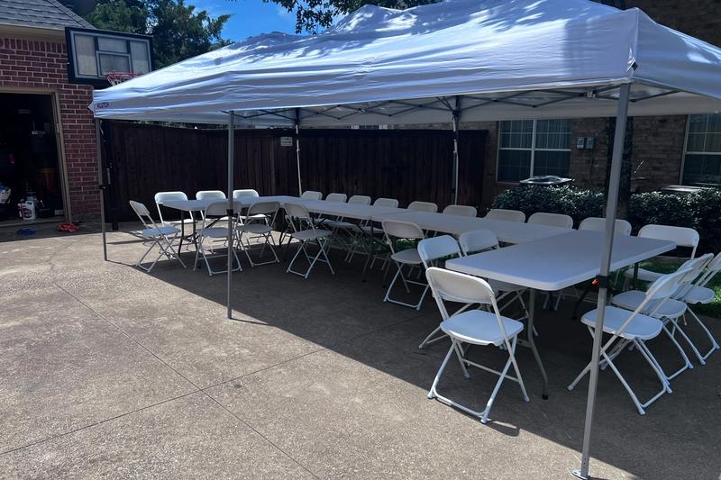 How Many Tables and Chairs for 50, 75, or 100 Guests?