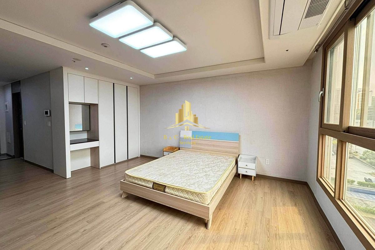 Studio Unit Furnished Condominium for Rent in D'Heights, Clark, Pampanga