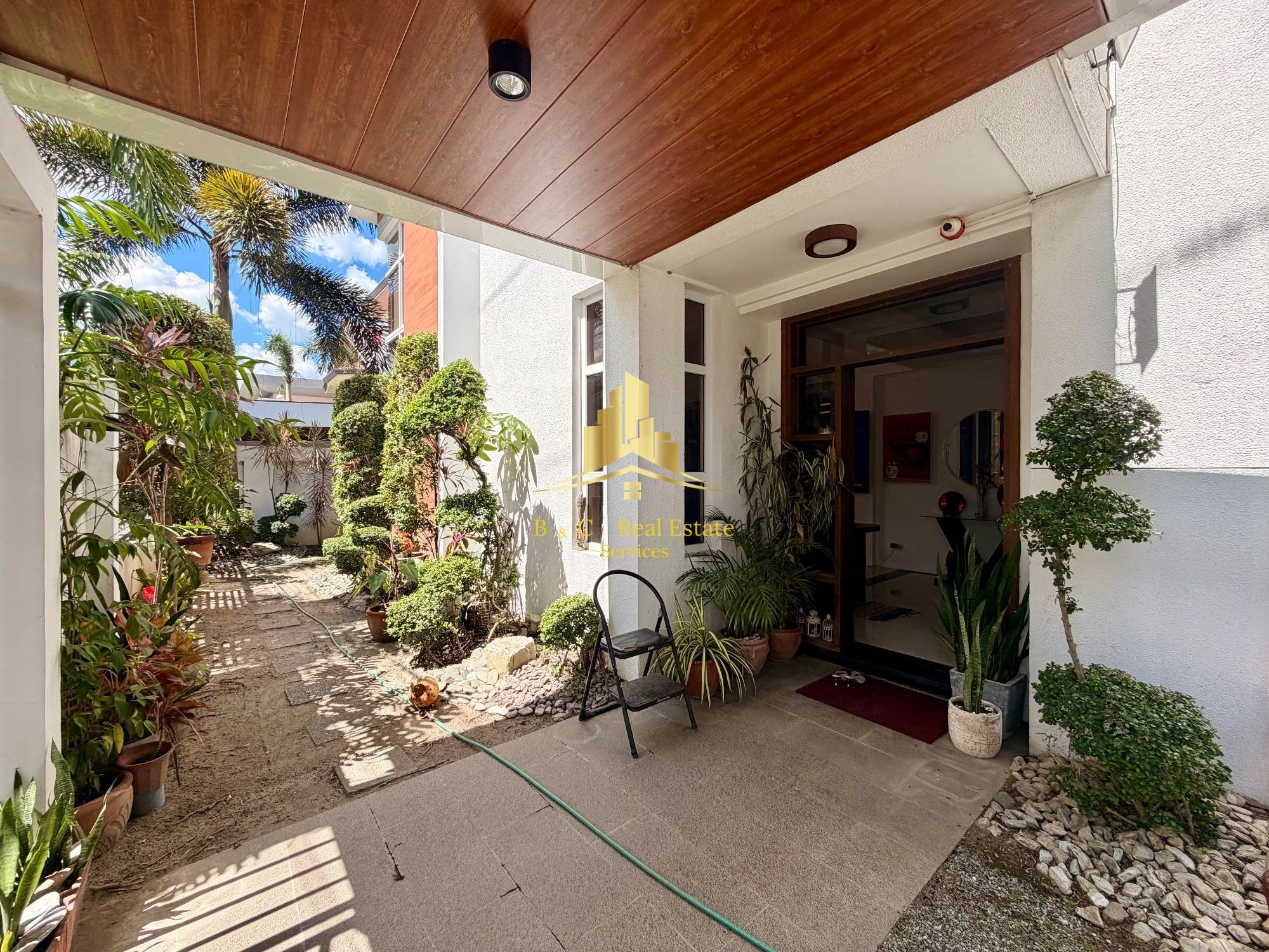5 Bedroom Furnished House with Pool for Rent in Angeles City, Pampanga, image 2