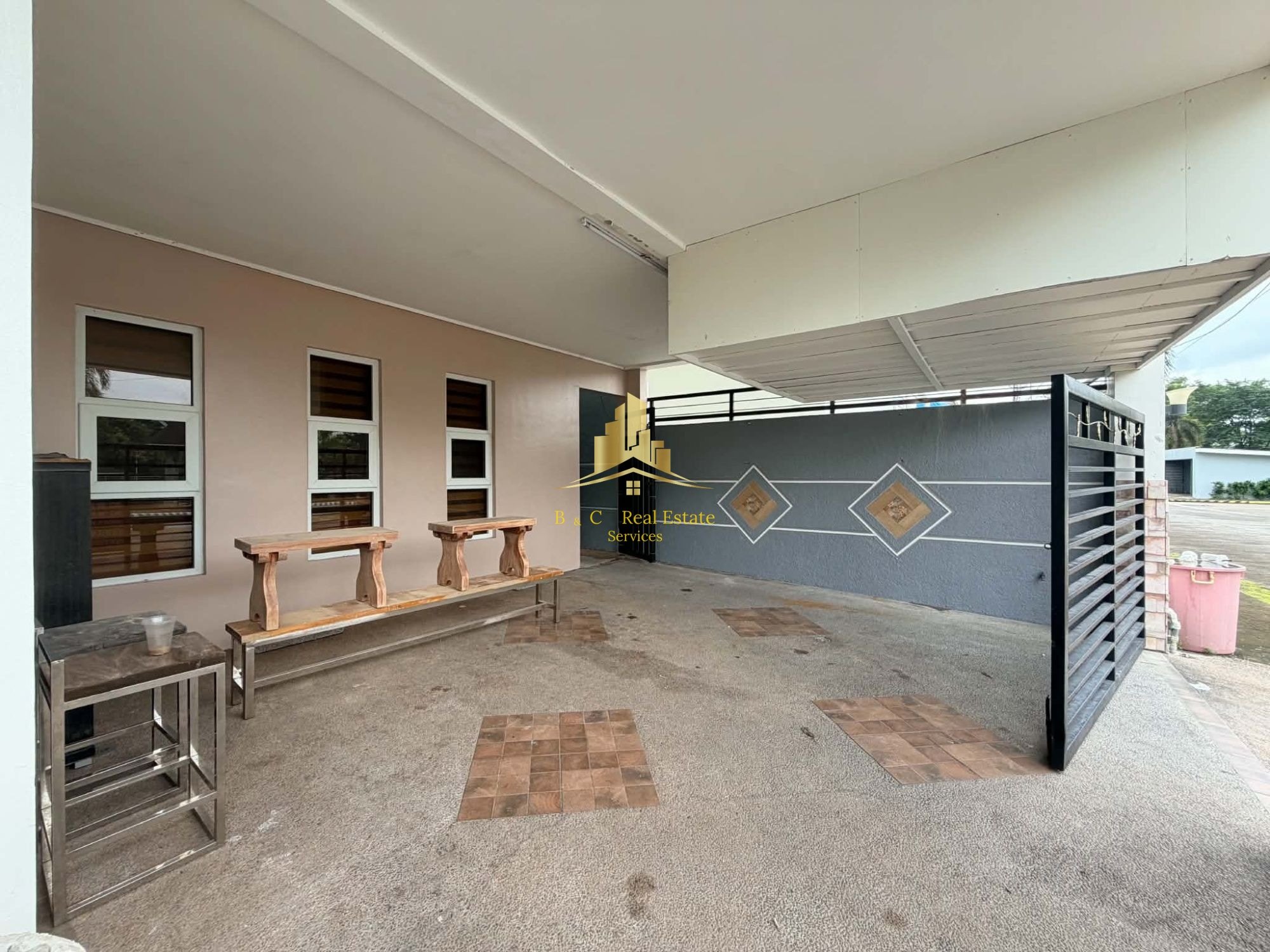 4 BR Furnished House in Angeles City, Pampanga , image 2