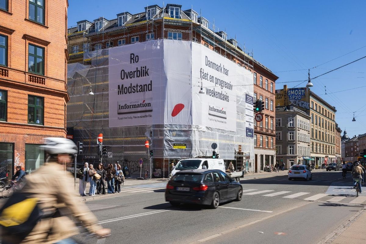 Advertisements — image 1