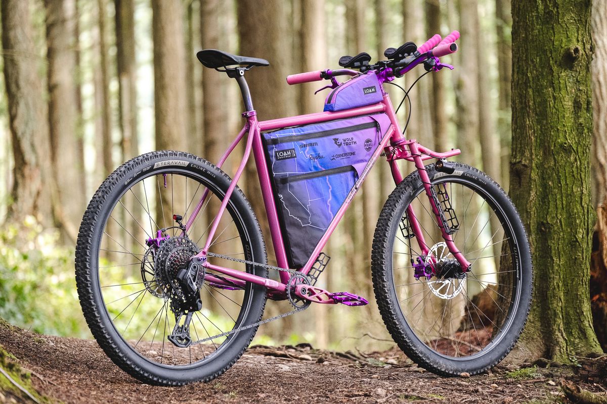 Three-stage fade on a Ratking frame.