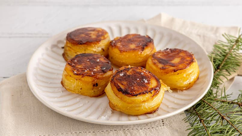 Annapoteter på en hvit tallerken