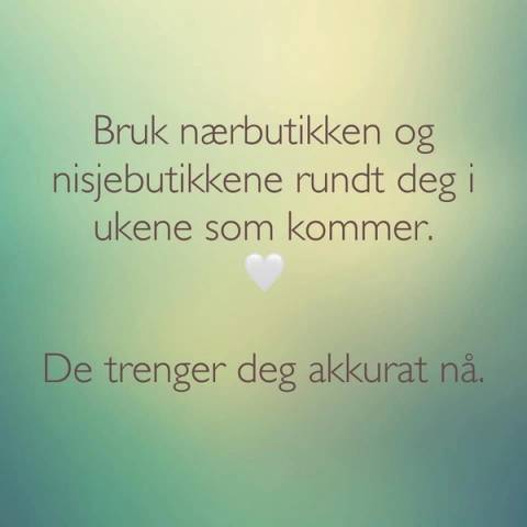 Annonse ved Drammen togstasjon