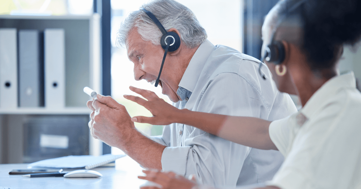 How To Respond To Negative Customer Reviews (4 Tips for Positive Results)