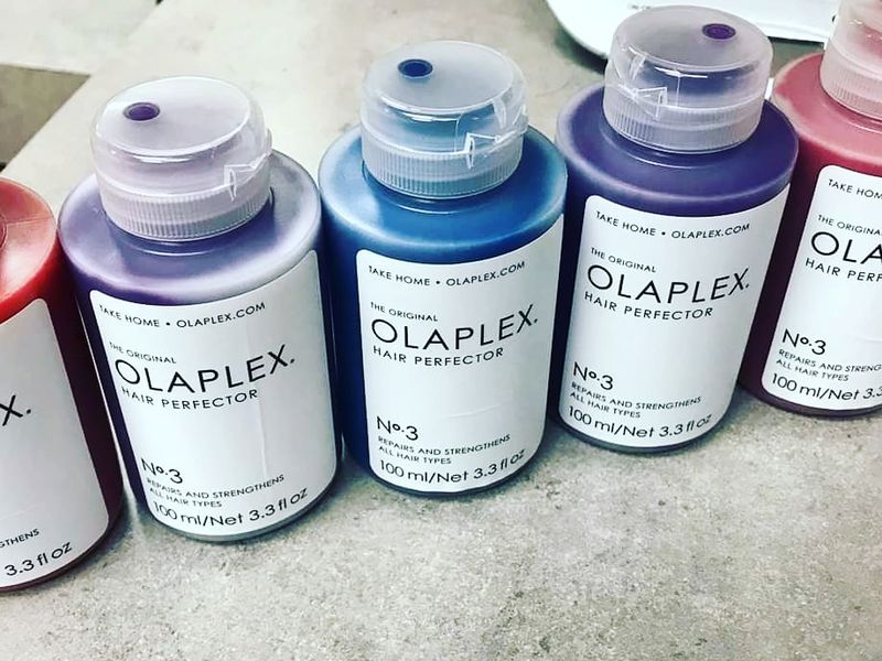 Olaplex pour Cheveux Colorés : Préserver et Réparer les Cheveux Traités