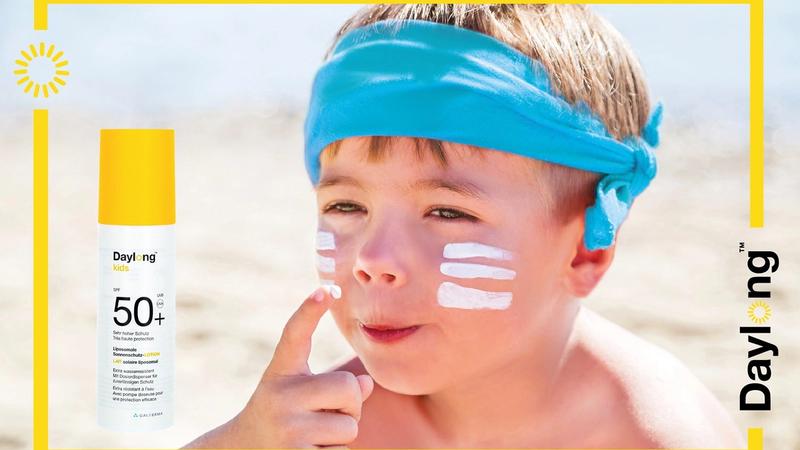 Protéger la Peau des Enfants du Soleil Marocain : Guide des Parents Experts