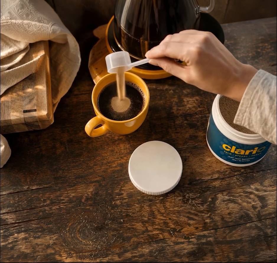 Adding a clario scoop to a coffee