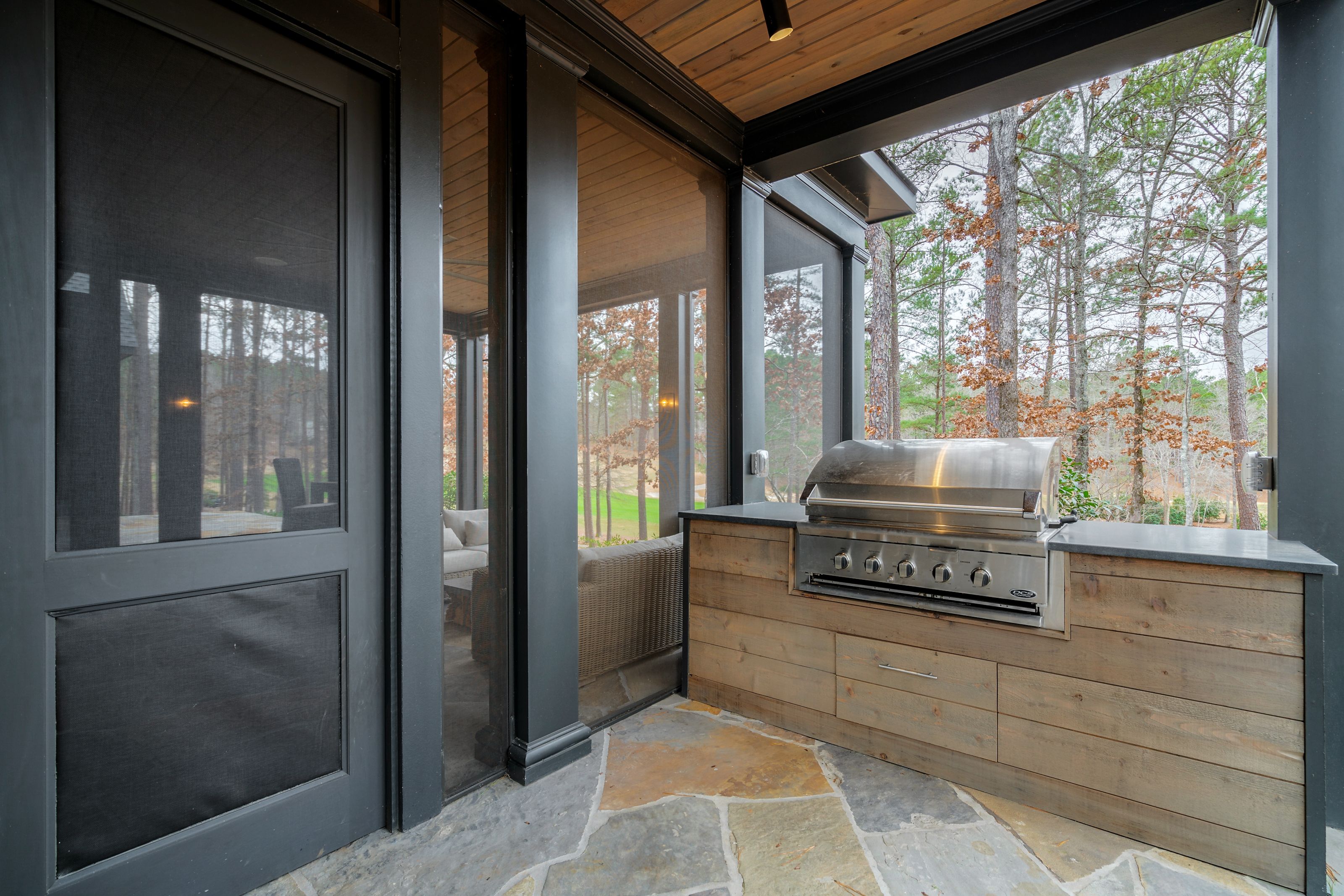 Lake House No. 01 project image 8