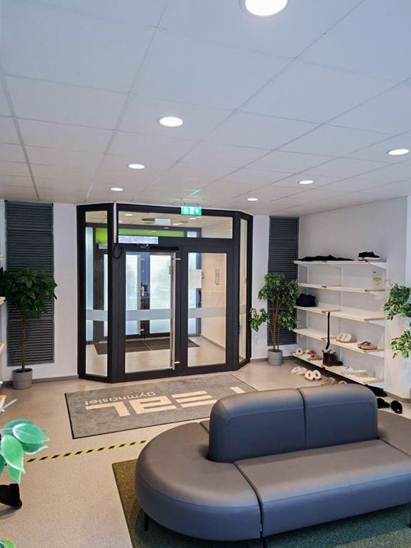 Entrén till Realgymnasiet Helsingborg.