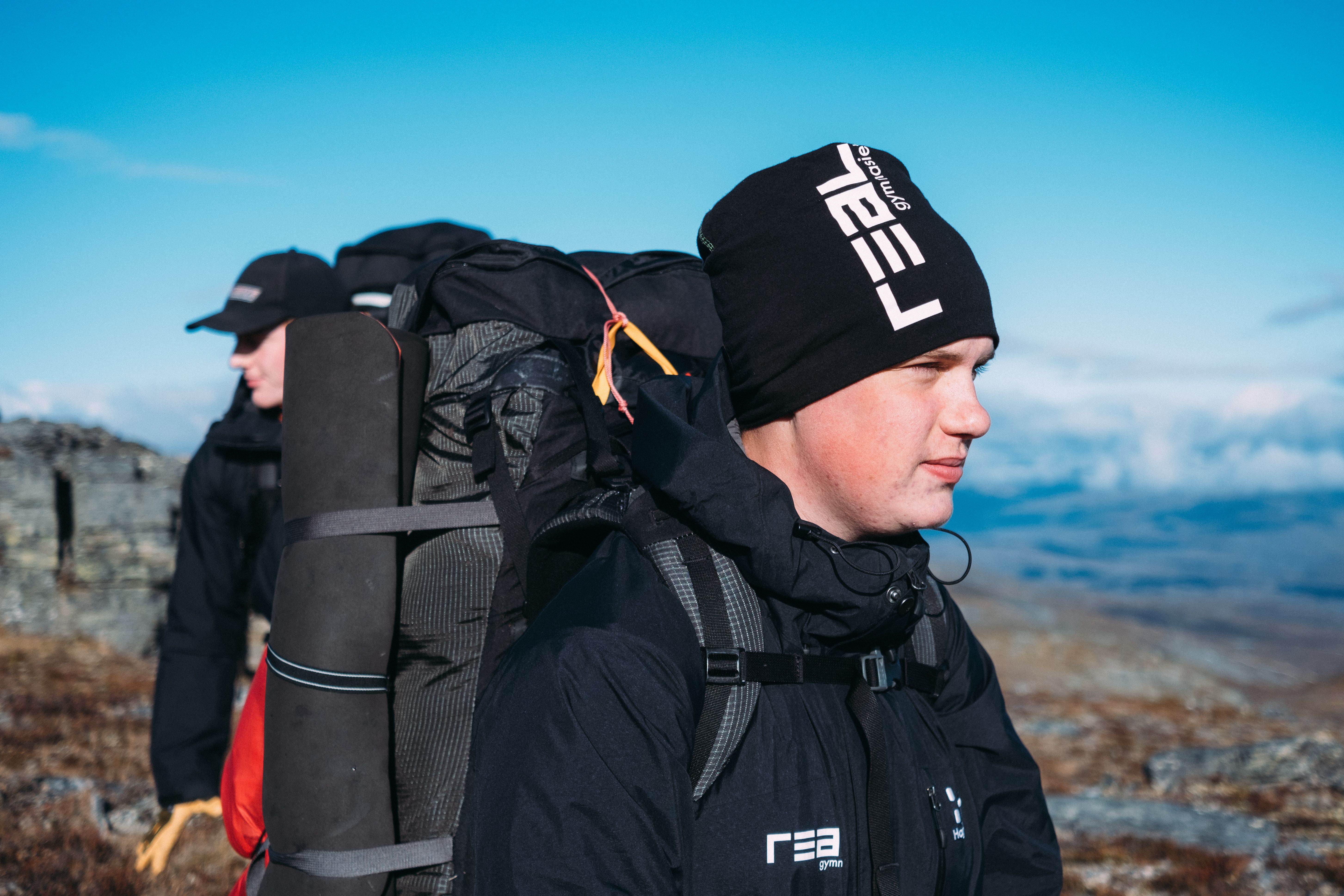 elev ute och vandrar