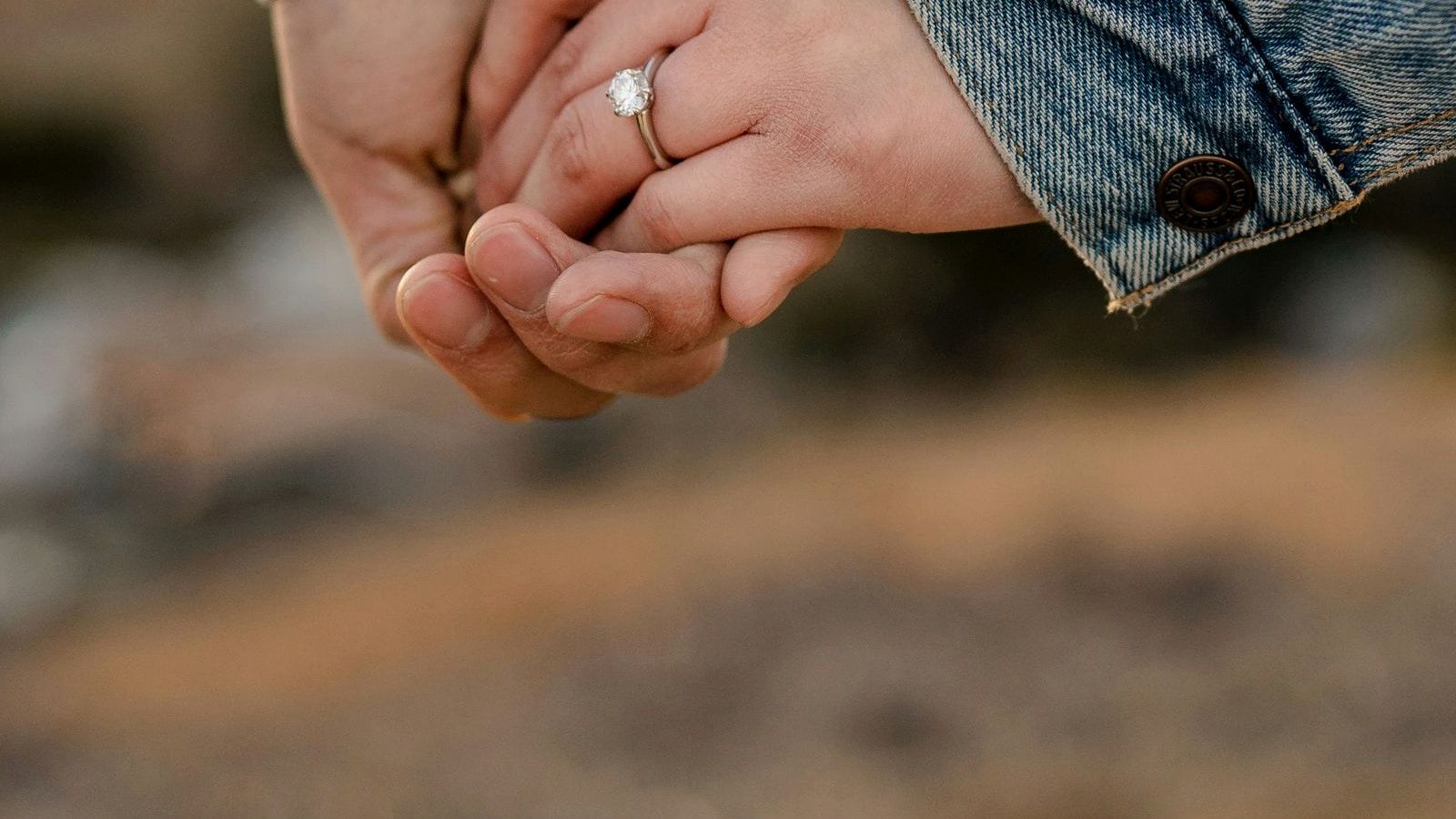 Should I Sign a Prenup? 5 Key Considerations